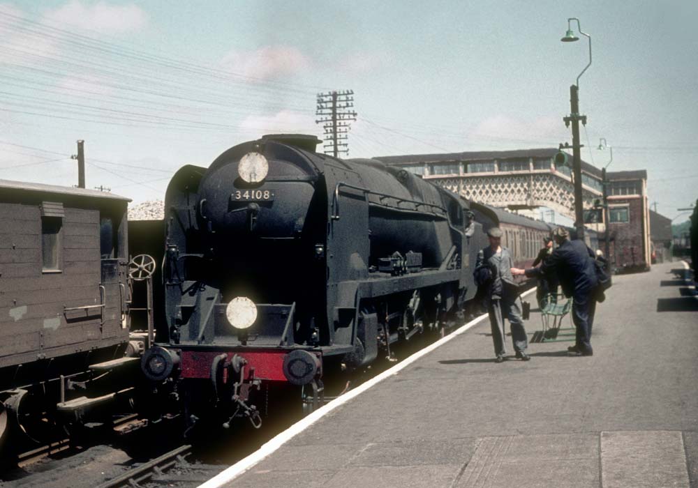 Train at Okehampton station, 1961